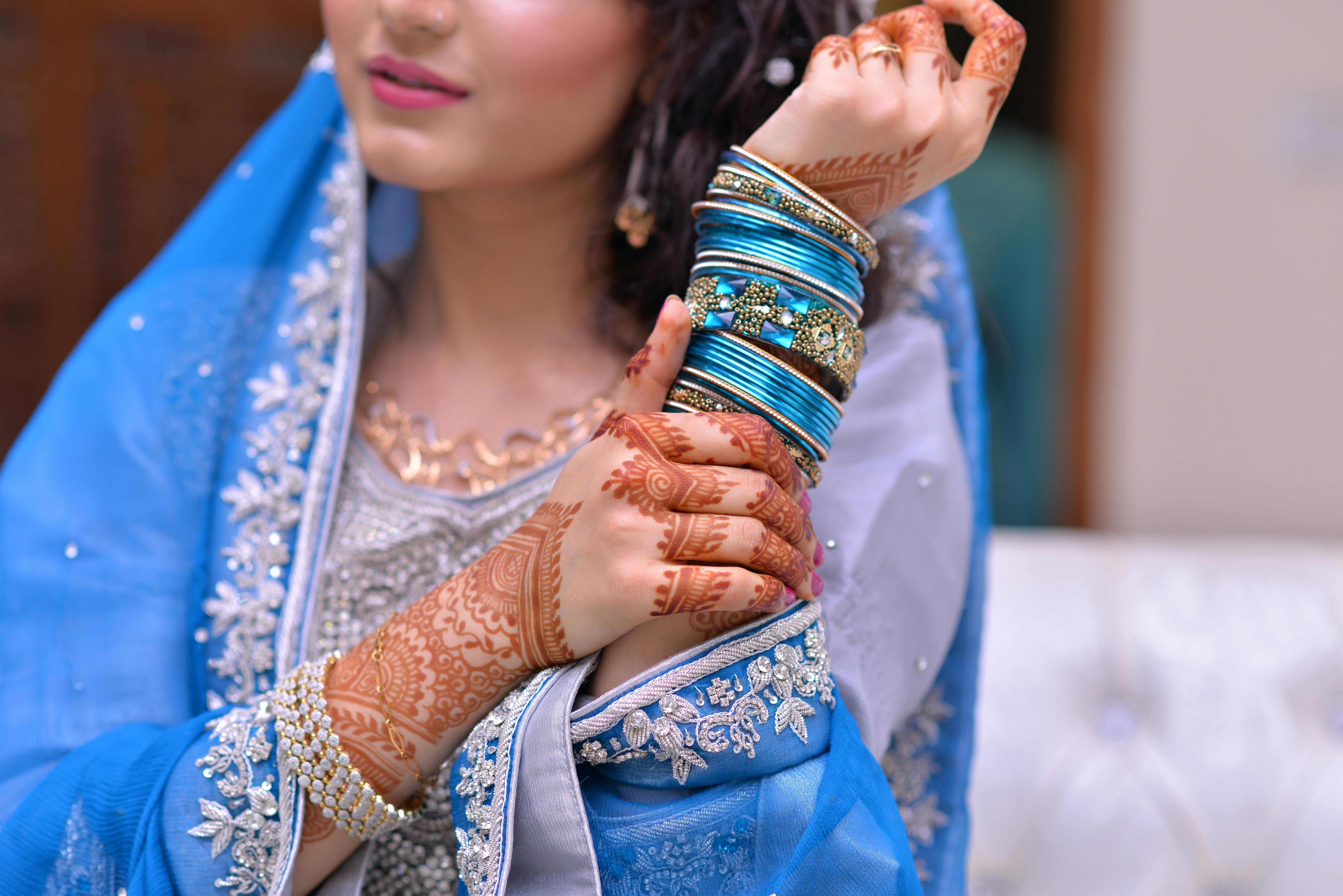 Ayesha Khan